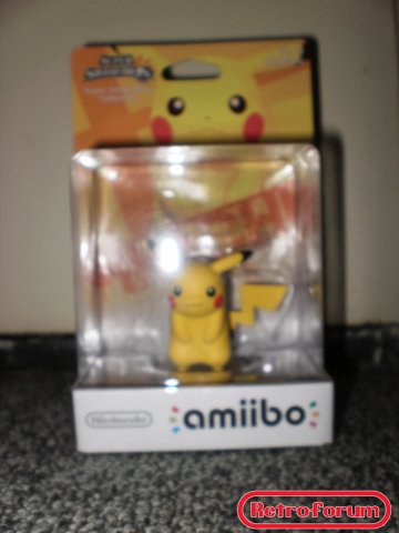 Pikachu amiibo