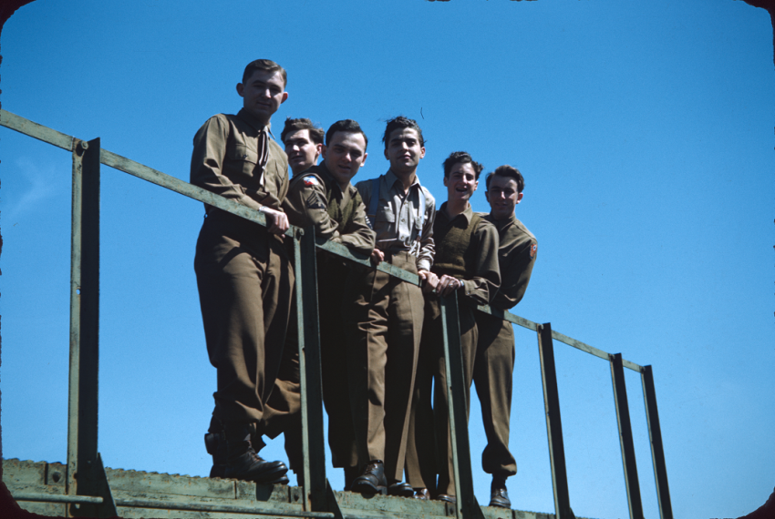 WWII-Allied-1-04.thumb.png.a8cd5c69a3424dc2d6bbf6d2c8acf5ef.png